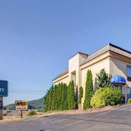 Quality Inn Troutville - Roanoke North-3