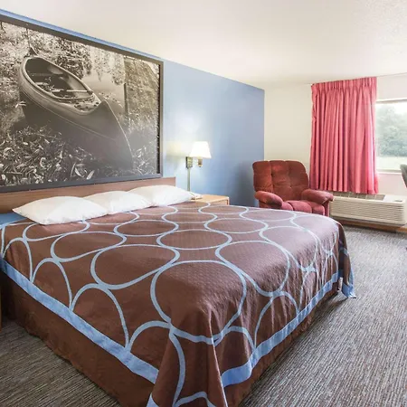 Super 8 By Wyndham Monmouth Il-2