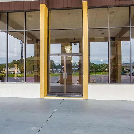 Rodeway Inn Bonifay-3