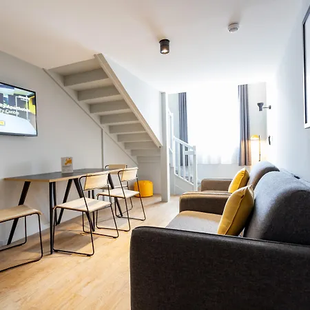 Staycity Aparthotels Bordeaux City Centre-2