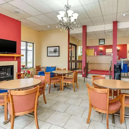Days Inn By Wyndham Perrysburg Toledo-2