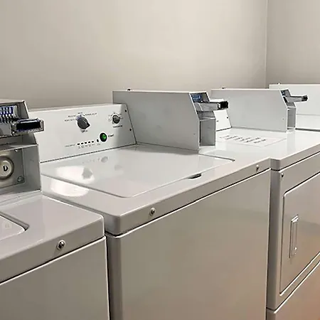 Travelodge Inn & Suites By Wyndham Missoula University Park-3