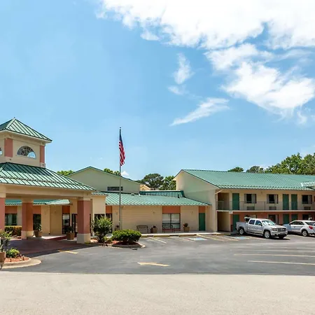 Super 8 By Wyndham Eureka Springs-3