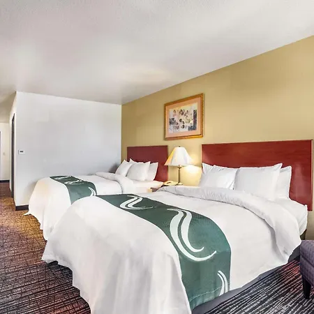 Quality Inn Parsons North-2
