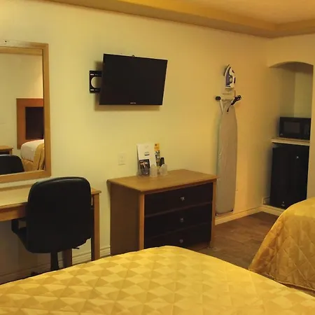 Maverick Inn-2