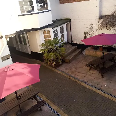 The Rose And Crown Hotel-2