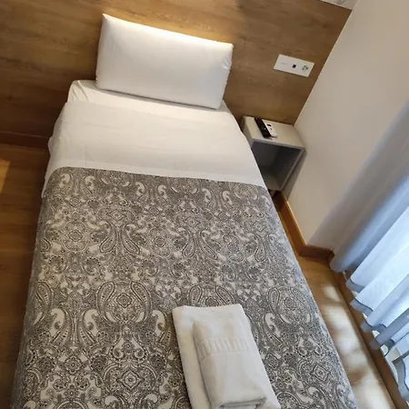 Hostal Esparteros-2