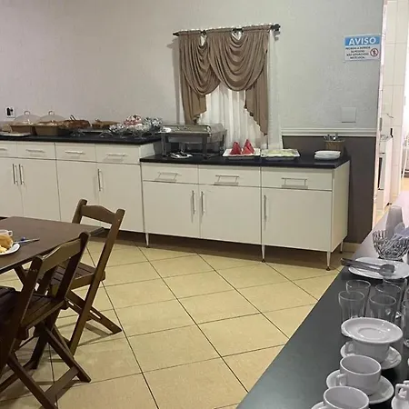 Hotel Tenda Brigadeiro - 5 Minutos a Pé do Metrô e Praça da Sé, 8 Minutos da Rua 25 de Março e Liberdade - Estacionamento Opcional-3