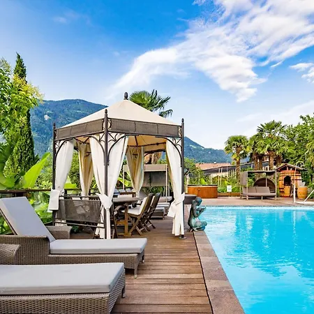 Ruster Resort-3