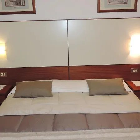 Hotel Signa-2