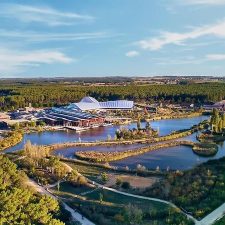 Center Parcs Le Bois aux Daims-2