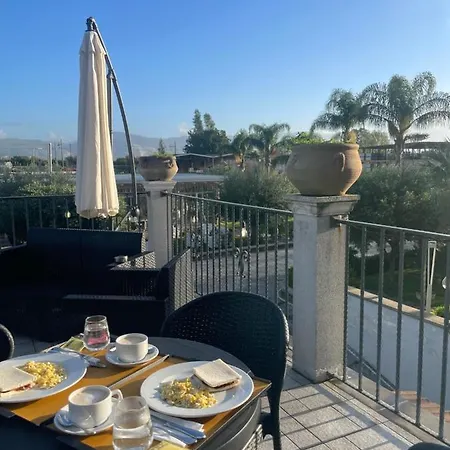 Hotel Villa Ruggiero-3
