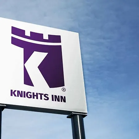 Knights Inn Liberty-2