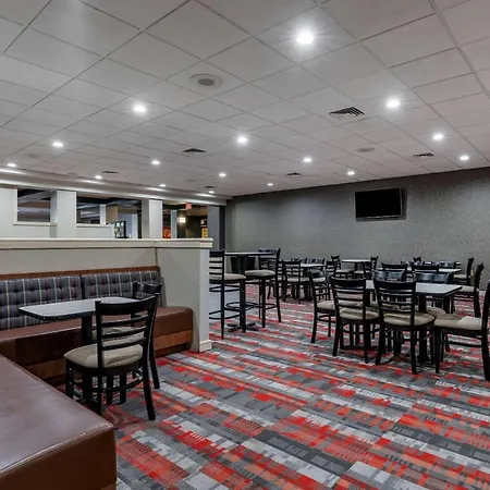 Mainstay Suites Lexington I-75-3