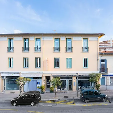 Hotel De Belgique A Menton-3