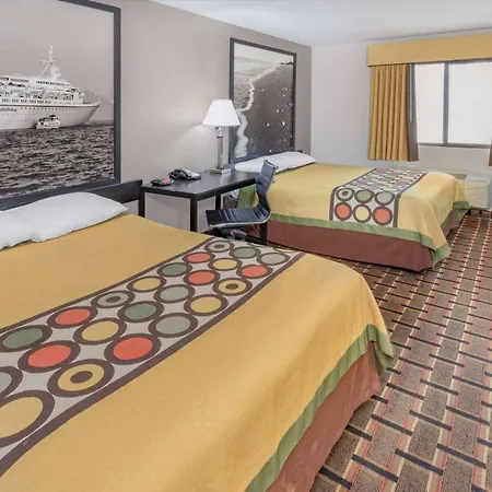 Super 8 By Wyndham League City Kemah Area-2