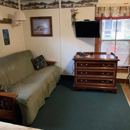 Carrollmotel And Cottages-2
