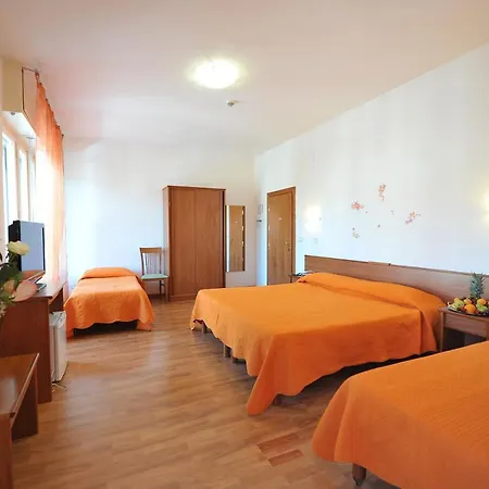 Hotel Astor-2