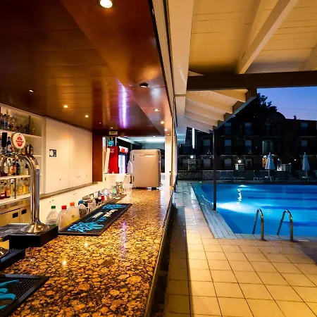 Perkes Hotel Complex (Adults Only)-3
