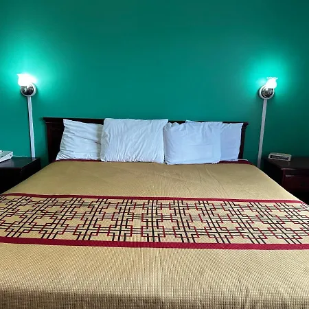 Attica Inn-2
