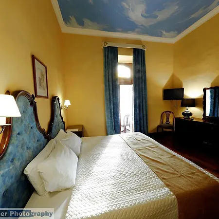 Hotel Castille-3