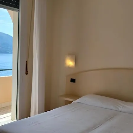 Hotel Elena-3