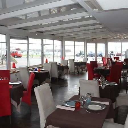 Hotel Le Suroit-2