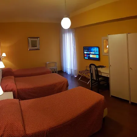 Hotel Diana-3