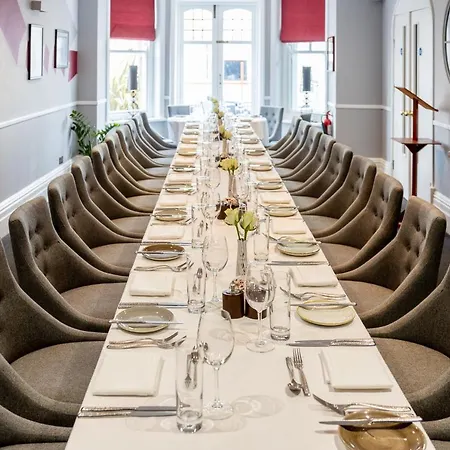 The Seaview Hotel And Restaurant-3