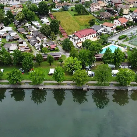 Camping Hotel Au Lac De Como-3