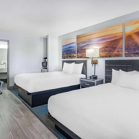 Days Inn By Wyndham Hamilton-3