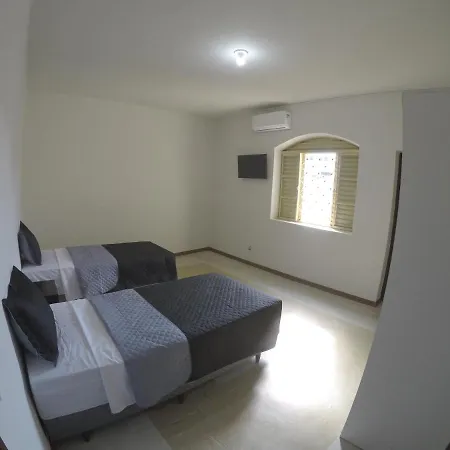 Quartos Delfim Moreira-2