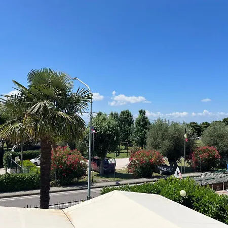 Levar Del Sole-2