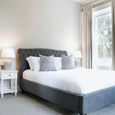 Highfield Hall-3