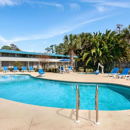Baymont By Wyndham Intl Speedway I-95 Daytona Beach-2