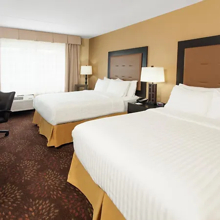 Holiday Inn Express & Suites Sandusky By Ihg-3