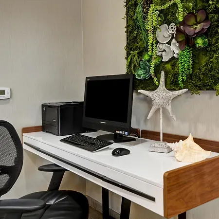 Holiday Inn Express Newport Beach By Ihg-2