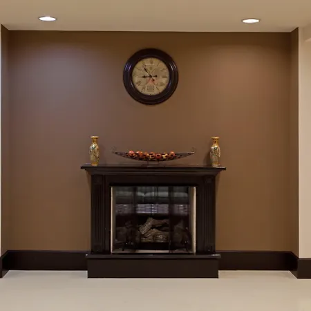Holiday Inn Express Hotel & Suites Hope Mills-Fayetteville Airport By Ihg-2