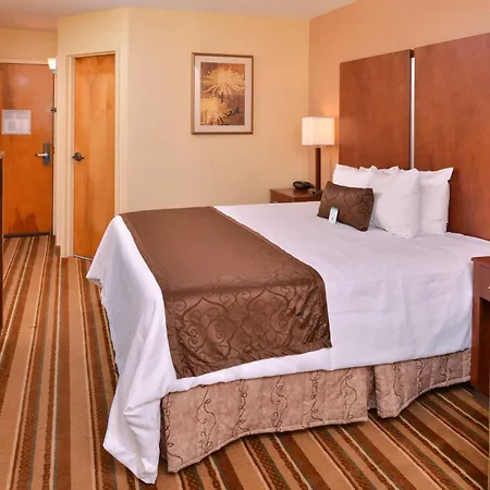 Best Western Plus Richmond-2