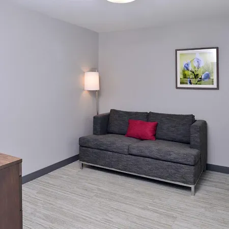 Hampton Inn Laporte-2