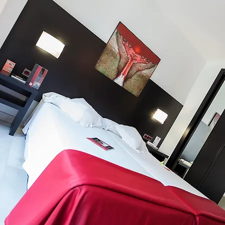 Hotel del Pintor by Hoteles con Cultura-3