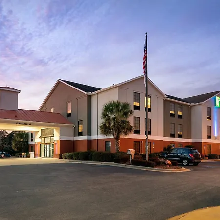 Holiday Inn Express & Suites Milton East I-10 By Ihg-2