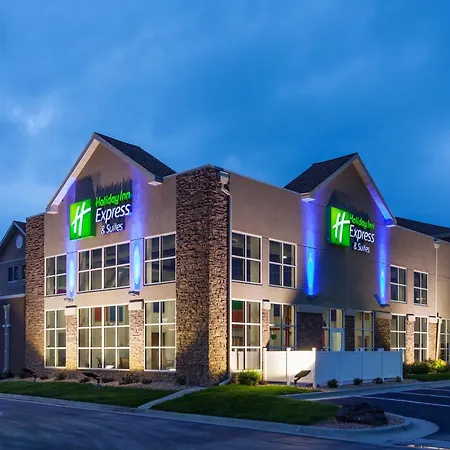 Holiday Inn Express & Suites Rapid City By Ihg-2