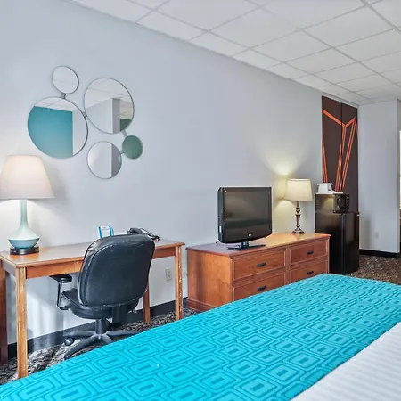 Elevation Inn & Suites, Trademark Collection By Wyndham Downtown Rapid City- Walking Distance To The Monument-2