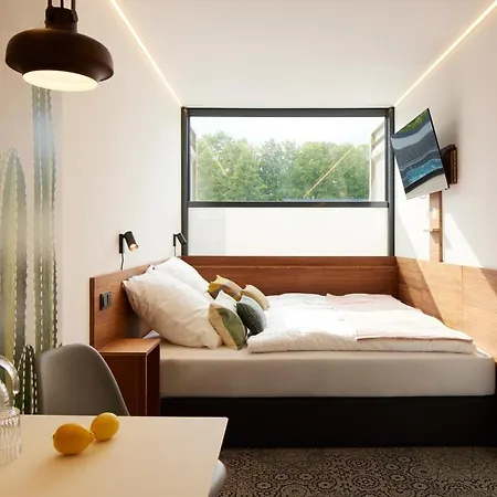 TIN INN Montabaur l einfach gut - Nachhaltiges Hotel aus Überseecontainern-2