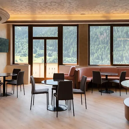 Hotel Vezza Alpine Lodge&Spa-3