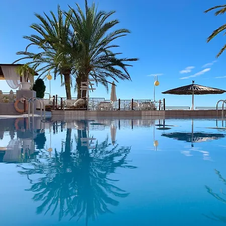 Ramada Resort by Wyndham Puerto de Mazarron-2