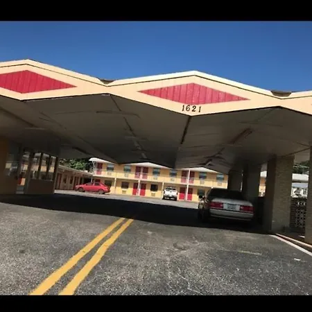 Budget Inn-3