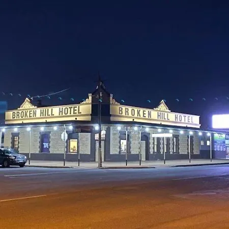 Broken Hill Hotel-3