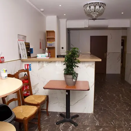 Hotel Le Privilege-3